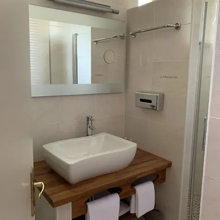 Restaurant Du 3* Boussens (Haute-Garonne)